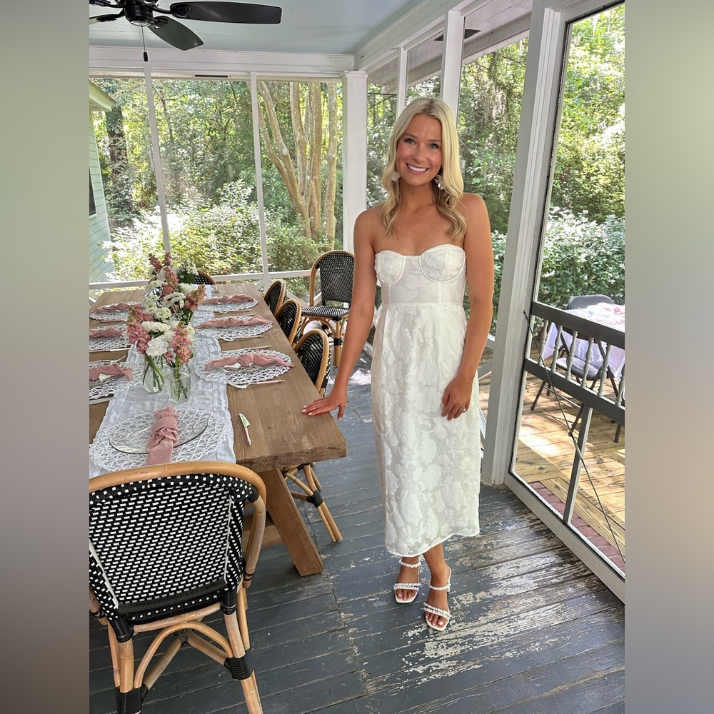 Lulus strapless dress